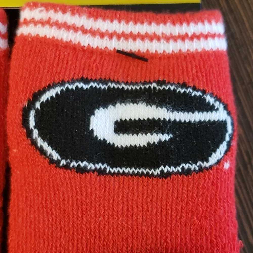 Topsox NCAA Georgia Bulldogs 3-D Football Cushioned Socks for Infants 0-6